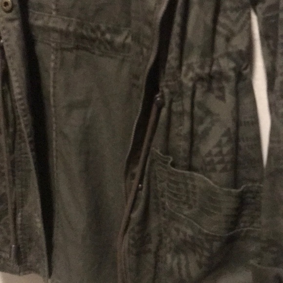 Green Jacket - Picture 2 of 3